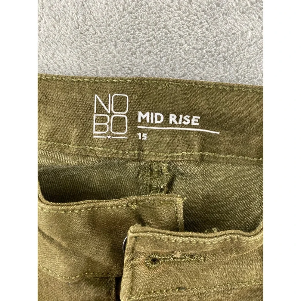 No Boundaries Womens Olive Green Distressed Mid Rise Button Fly Denim Shorts 15 - Picture 2 of 14